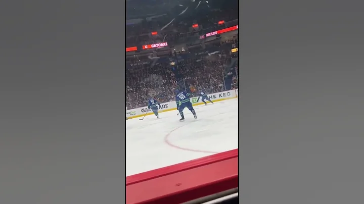 Nathan MacKinnon Shows Off Some Skill