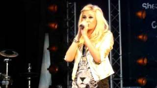 Pixie Lott - Use Somebody