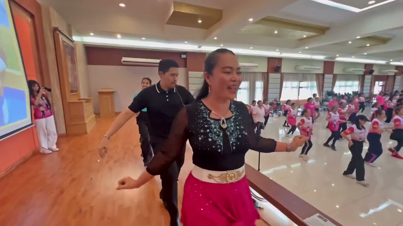 พี่ไปดูหนูไปด้วย #ยุ้ยญาติเยอะ #ไลน์แดนซ์ปทุมธานี #ครูฟิกไลน์แดนซ์