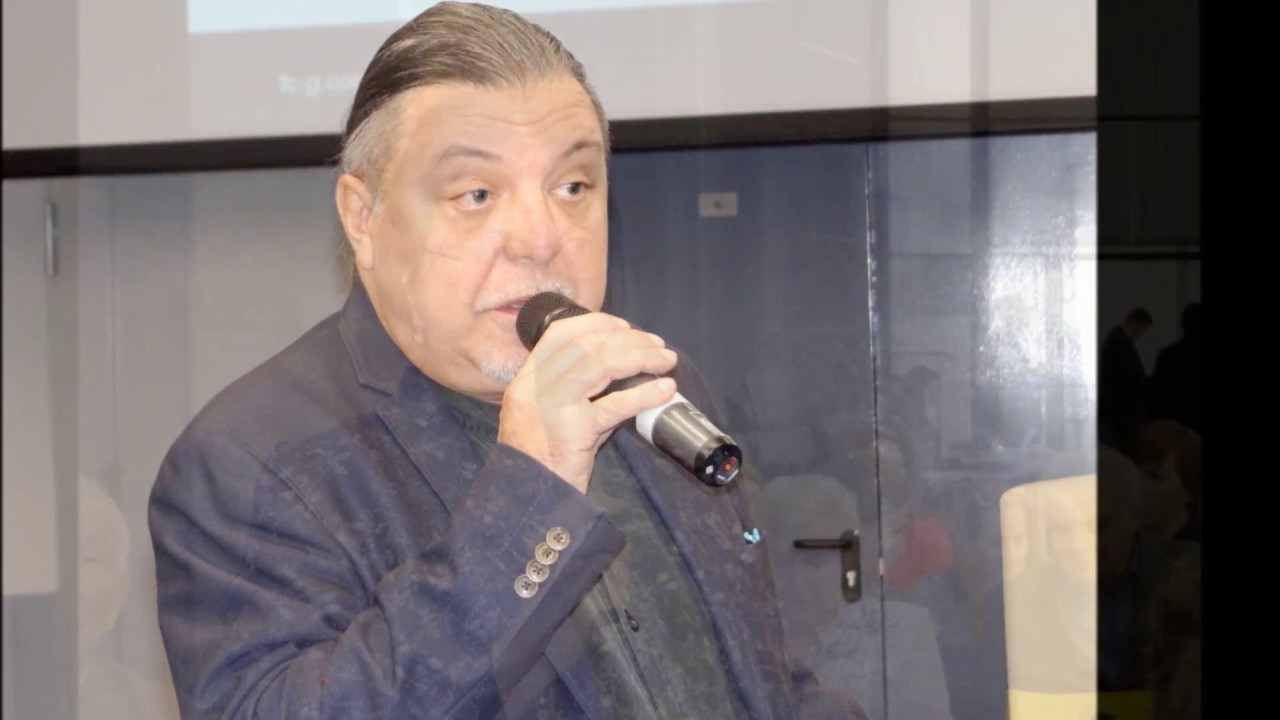 Совещаются патентные поверенные - YouTube