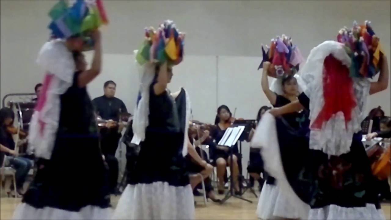 Adrian Galicia - "La llorona" con OSJGAM