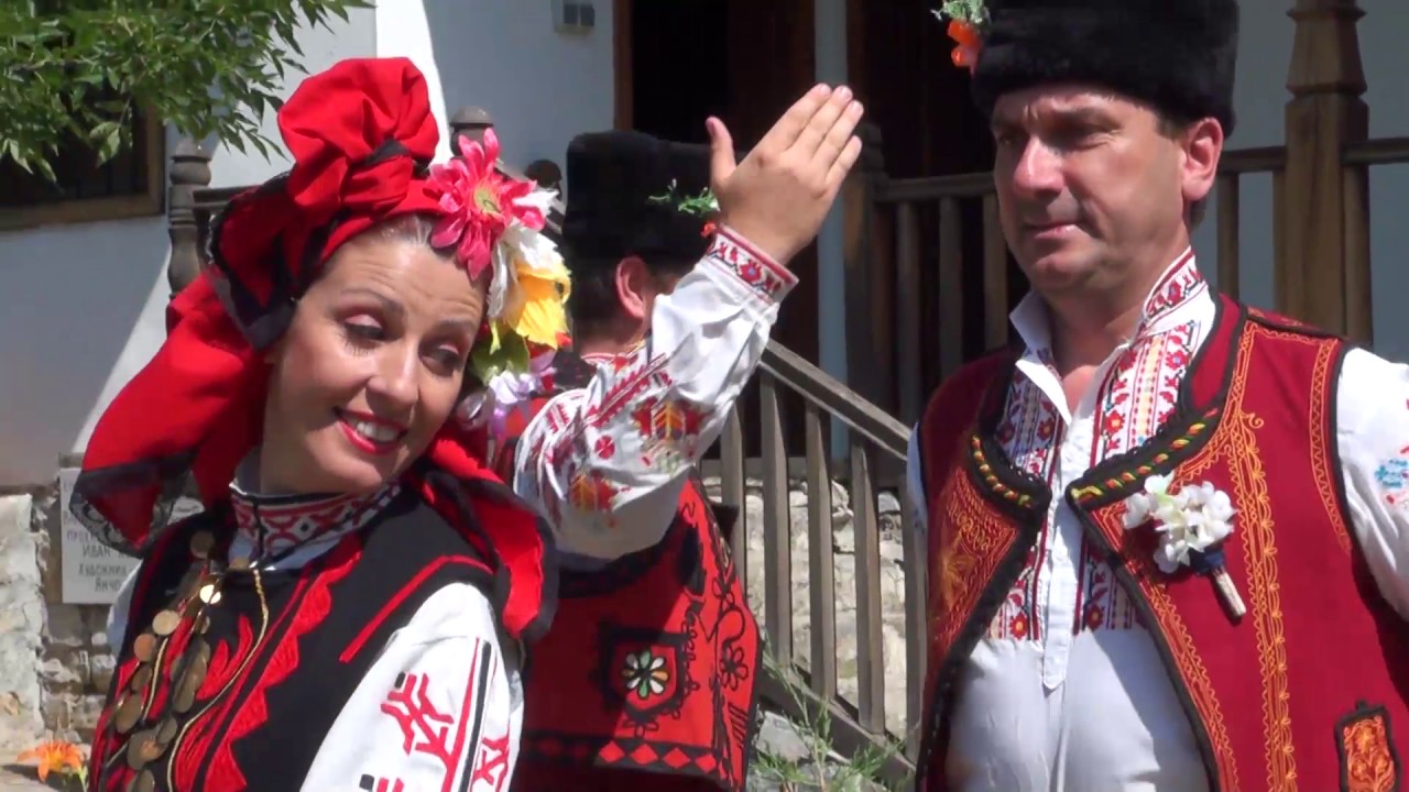 Фолклорен ансамбъл 