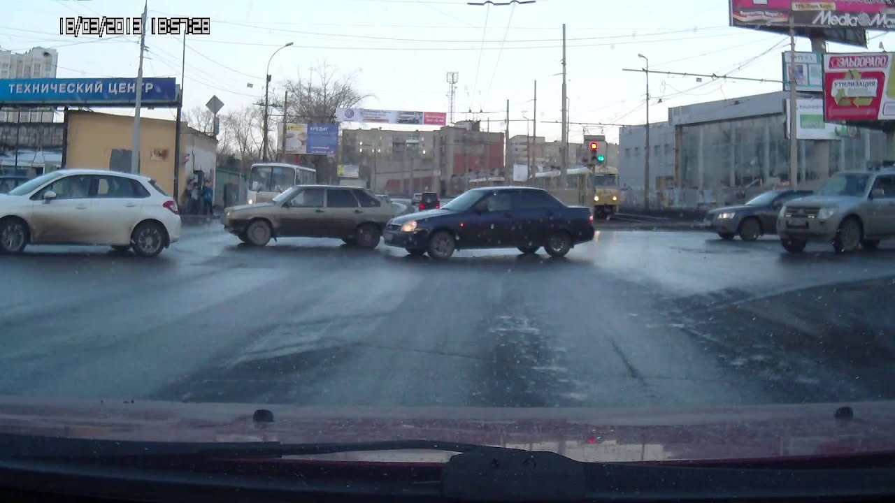 Видеорегистратор купить Mystery MDR-880HD - видеообзор от DigiCar