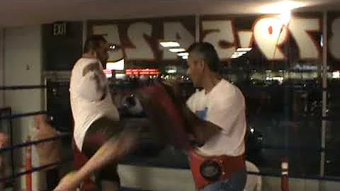 FULLERTON MUAY THAI ACADEMY  WITH THE LEGENDARY GE...