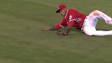 NYM@LAA: Aybar traps grounder and fires to first