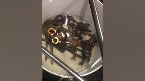 How to Clean Old Skeleton Keys