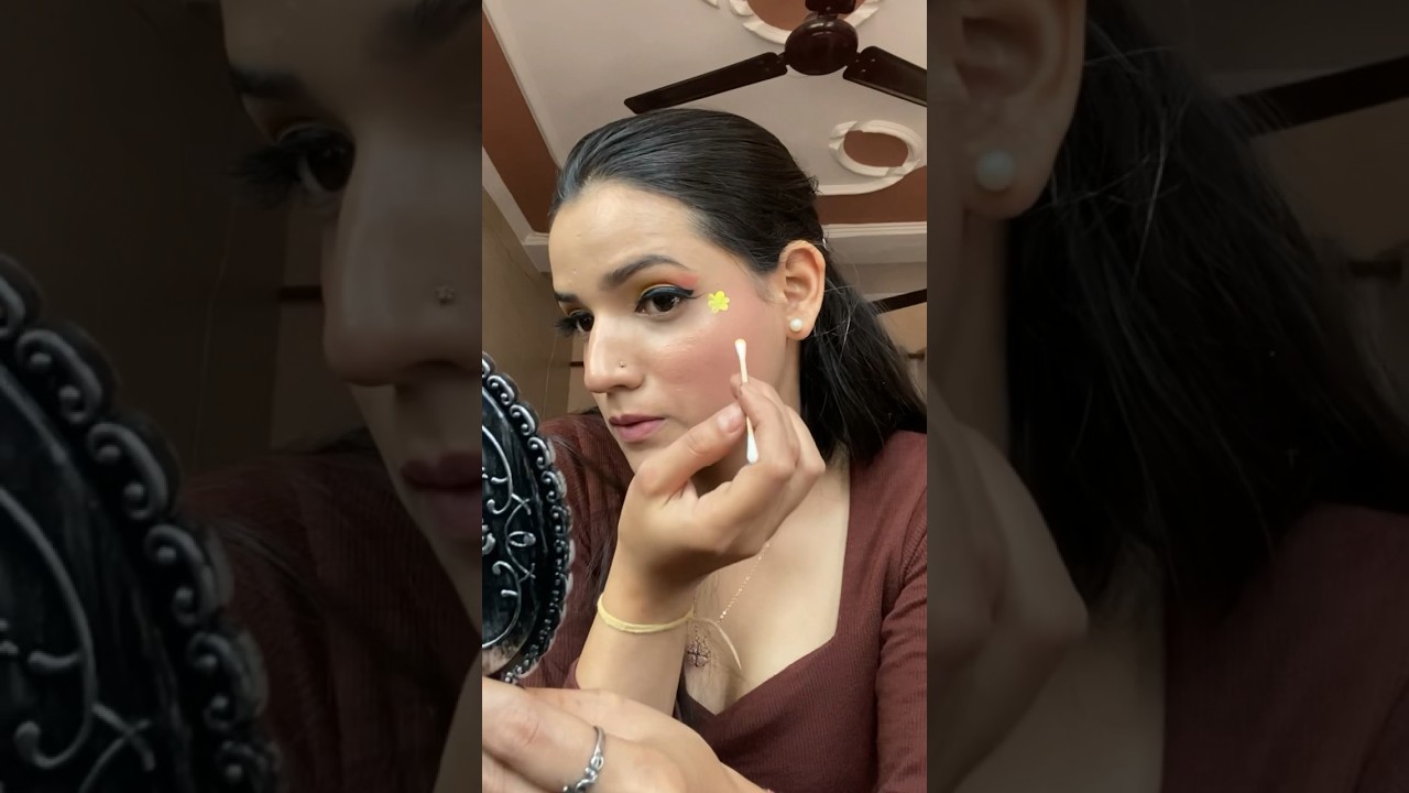 Tried Sunflower Eye Makeup 😍 | Makeup Look ❤️ 