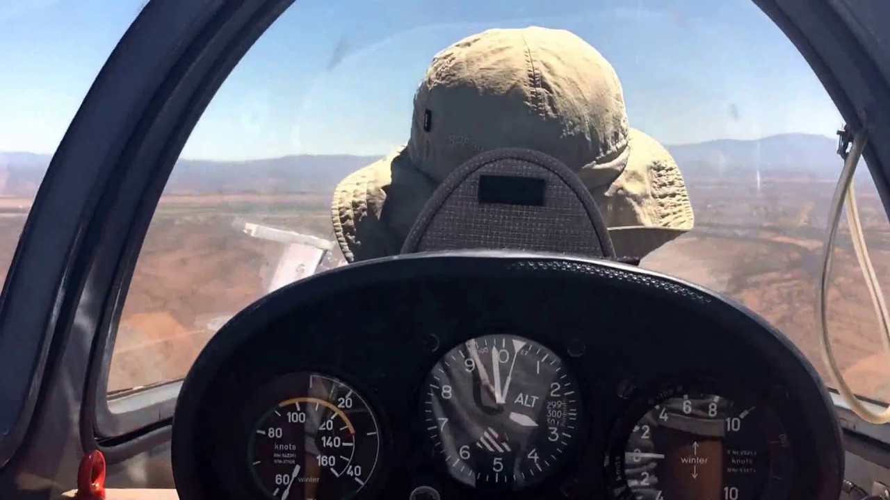Back seat checkout in the Grob 103