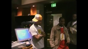 Kanye plays 