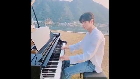 Thumbnail of CHA EUNWOO - River Flows In You (Piano)