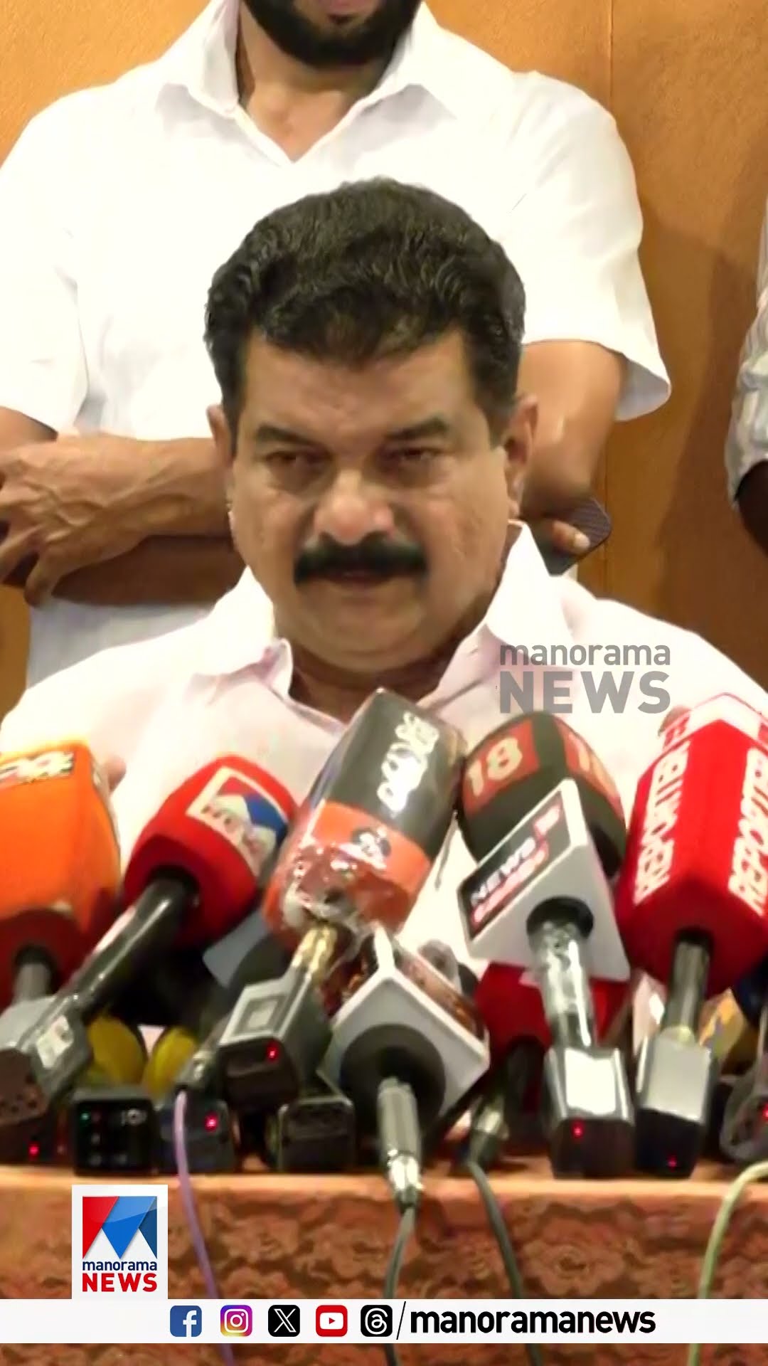'മാപ്പ്'; വി.ഡി.സതീശനുണ്ടായ മാനഹാനിയില്‍ മാപ്പ് ചോദിക്കുന്നുവെന്ന് പി.വി.അന്‍വര്‍ #PVAnvar
