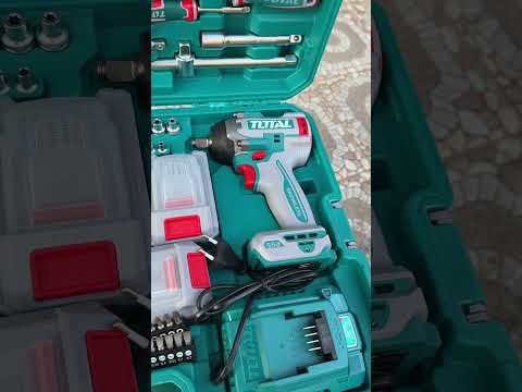 ورشه معدات متنقلة مكونه من 172 قطعه من توتال THKTHP41728