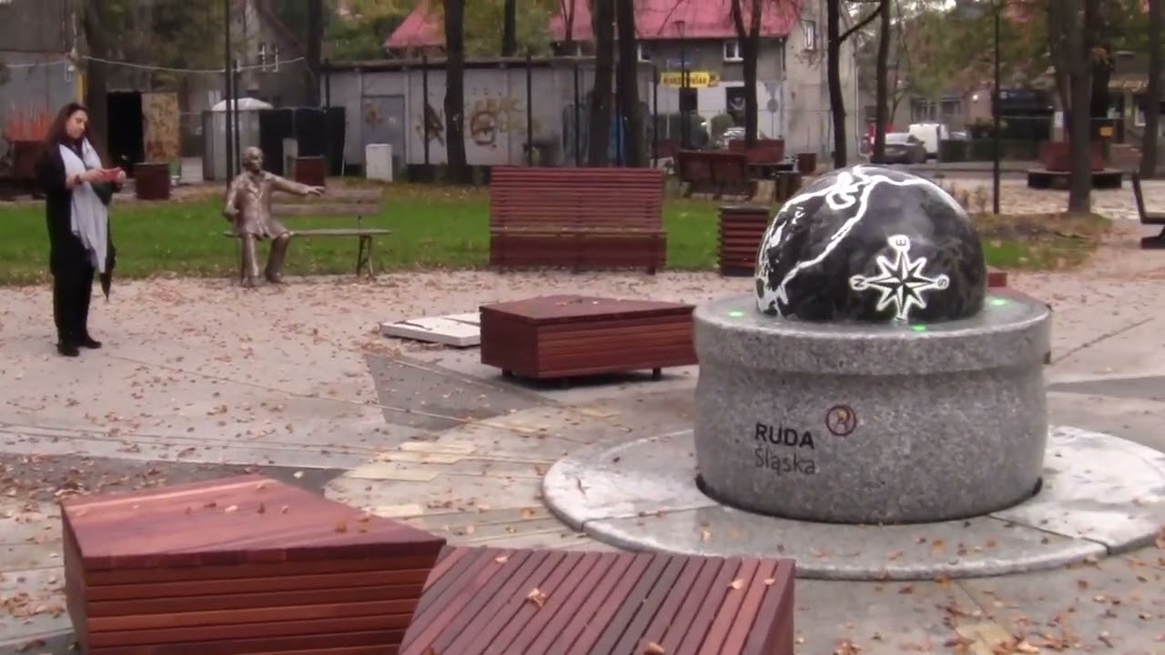 Granitowa pływająca kula - globus śr. 100 cm, waga kuli 1,5 tony - Ruda Śląska - Godula.