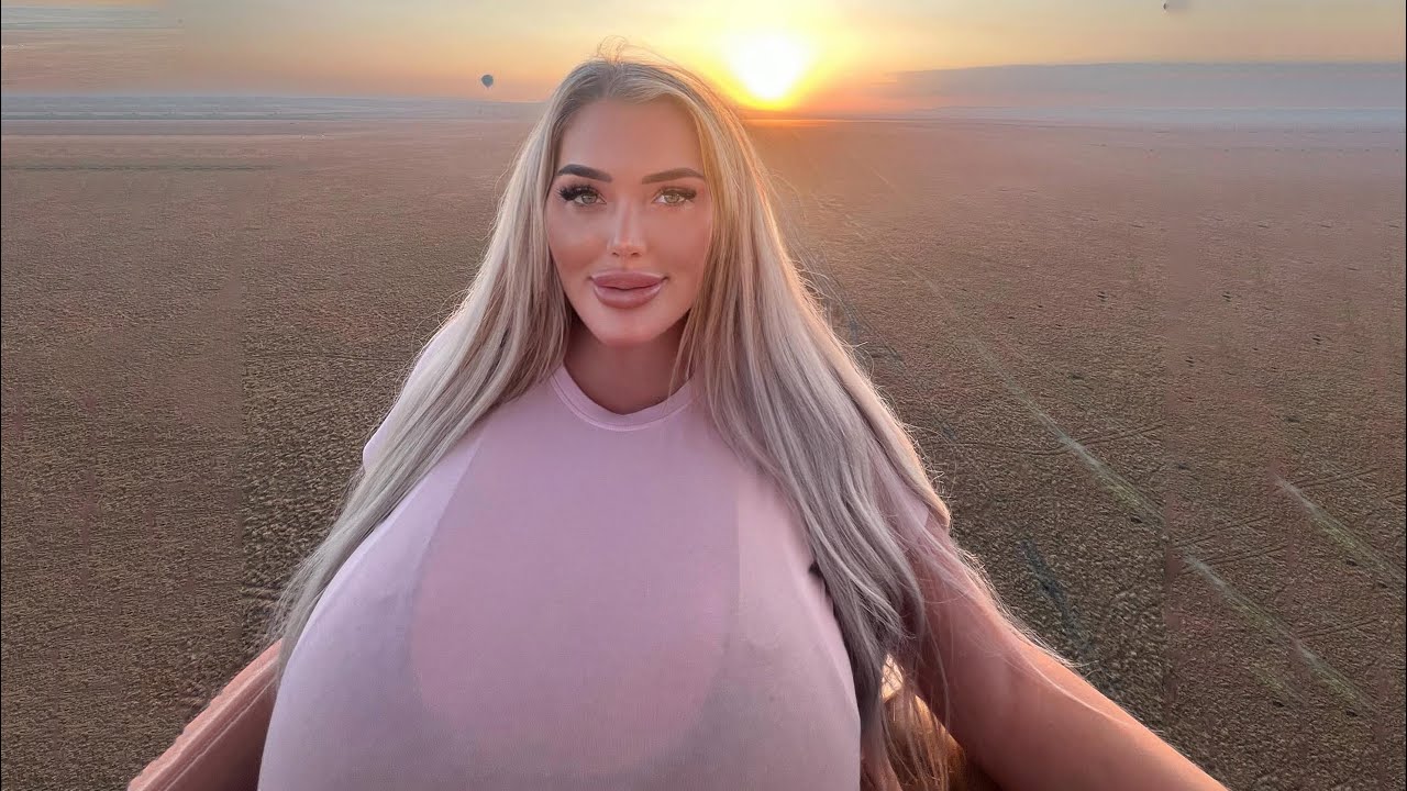 Amber May plus-size model, wiki, bio, facts, lifestyle, Biography