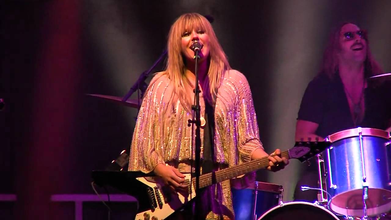 Grace Potter on Flying V Guitars - YouTube