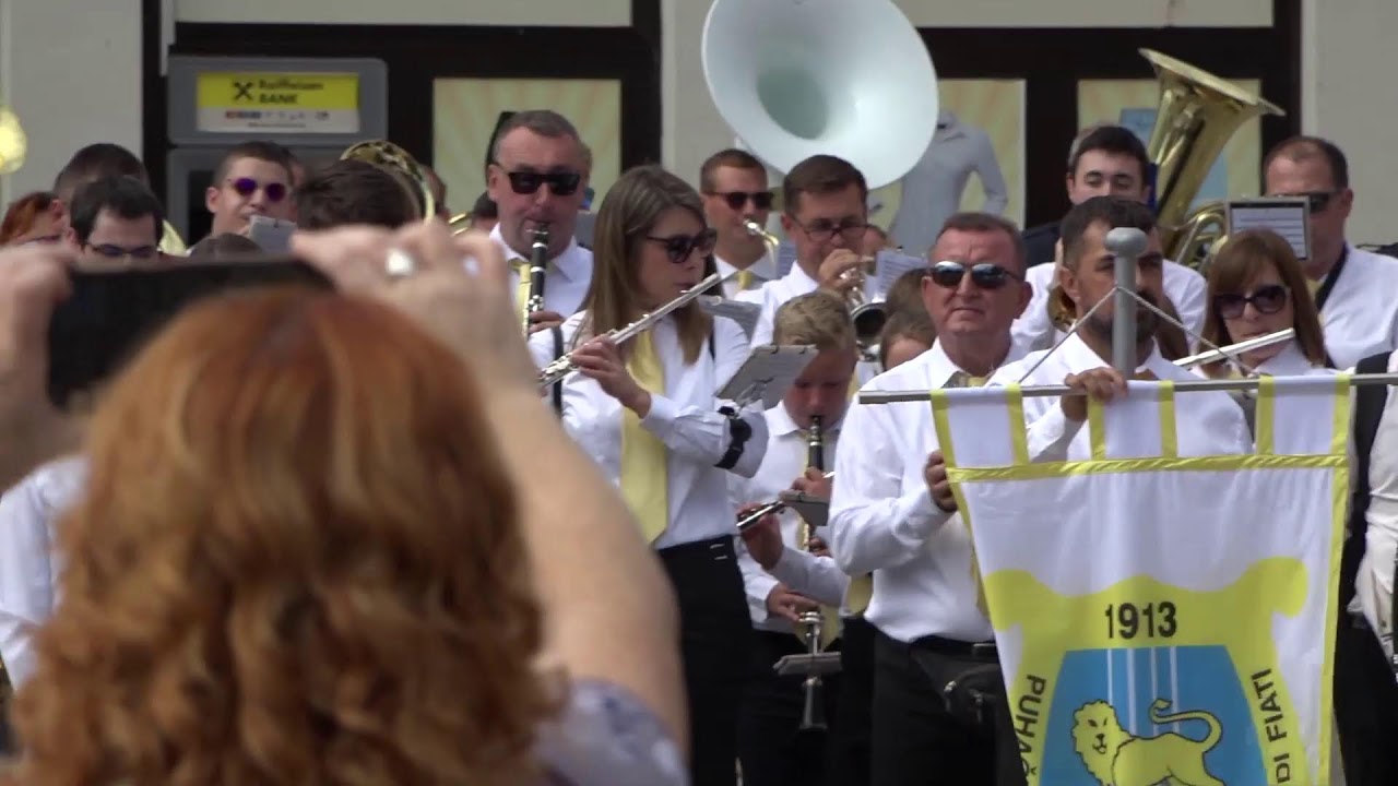 Svečana promenada na 35. Susretu hrvatskih puhačkih orkestara -LIVE