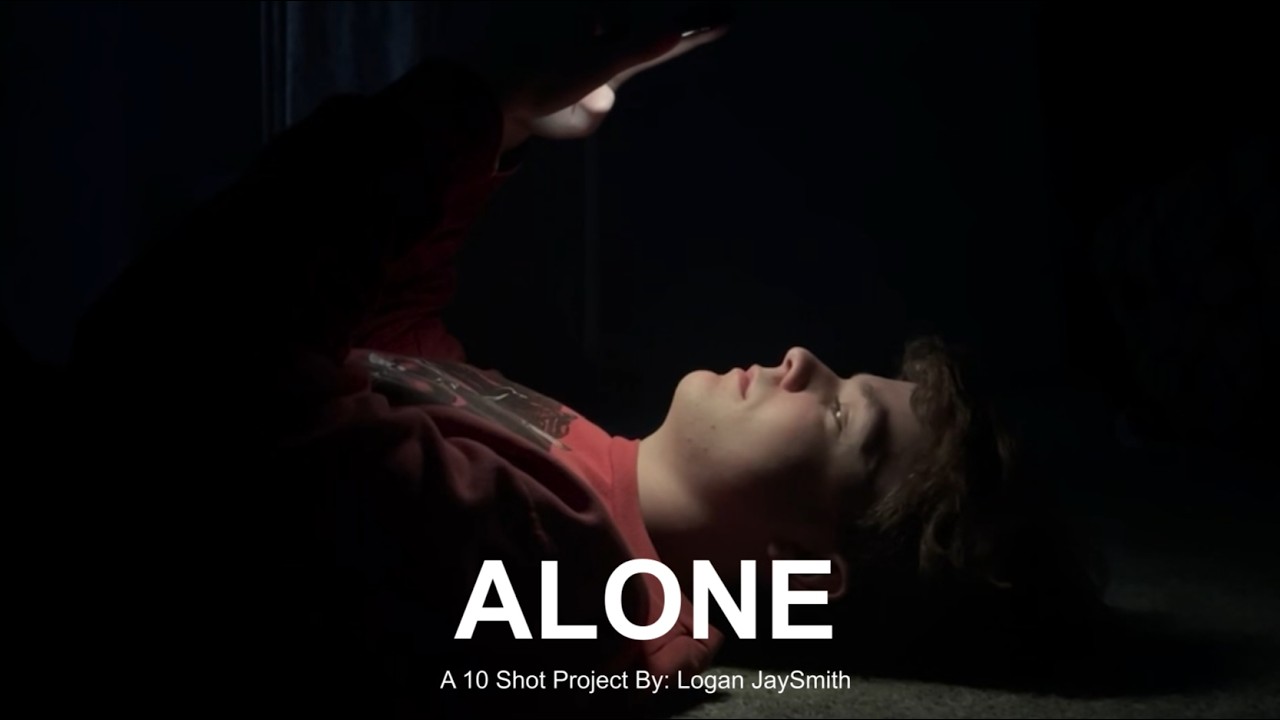 Кадр из трейлера «Alone»