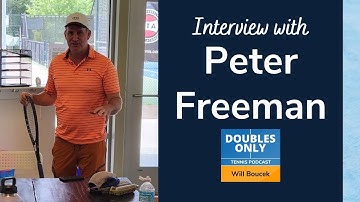 De serveerworp, pannenkoekenservices, overheadtips en tenniswedstrijd 9 met Peter Freeman