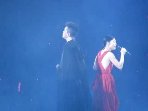 Part 24 -02.14.12-Concert YY(騰訊微博黃偉文作品展)-Cass Pang 彭羚+Anthony 黃耀明