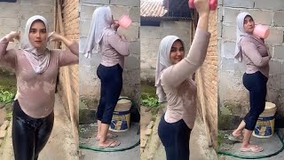 Live Challengegetting Wet With A Beautiful, Busy Mother