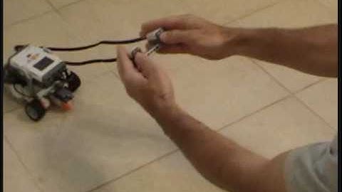 NXT 2.0 2-Button Remote Control