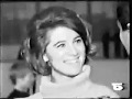 Capture de la vidéo Sheila - Interview À La Patinoire 1964