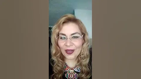 MIRELLA FLORES (ESCRITORA)