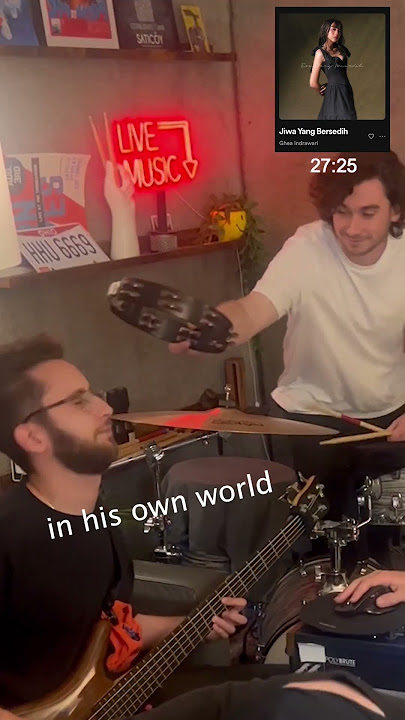 Learning songs in 30 secs: 'Jiwa Yang Bersedih' by @gheaindrawariofficial