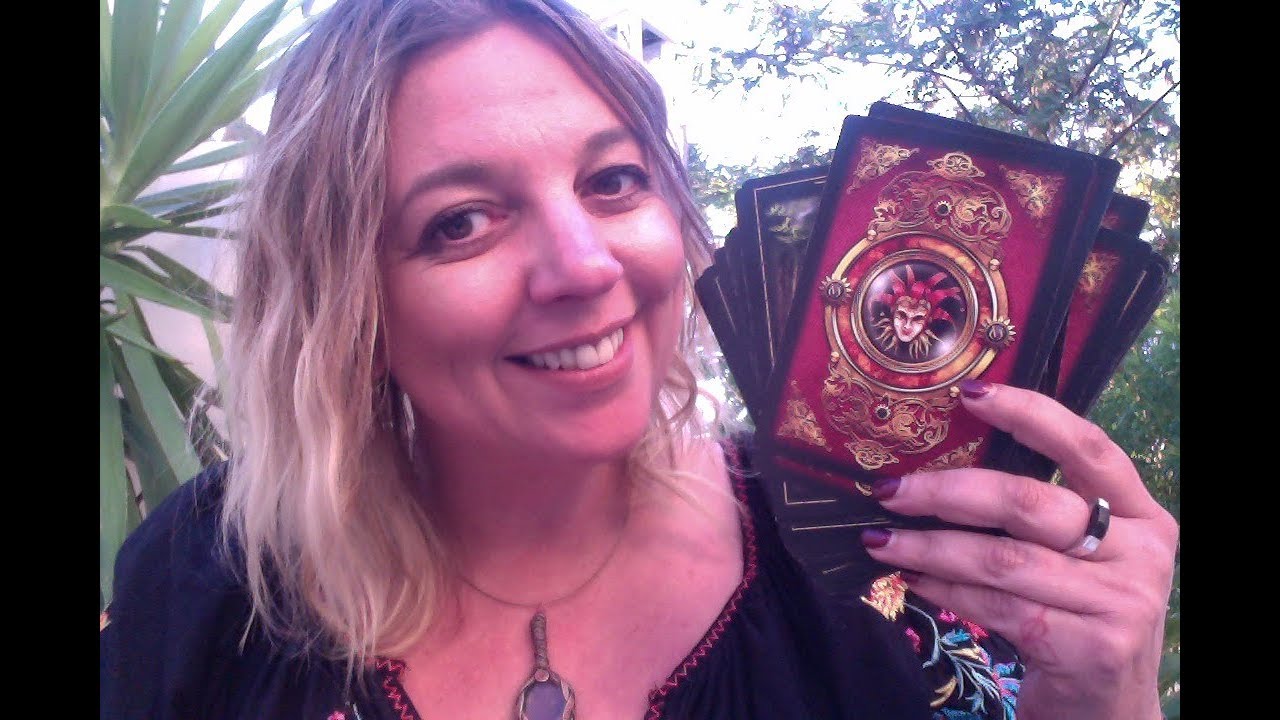 Taurus psychic tarot reading December 2017