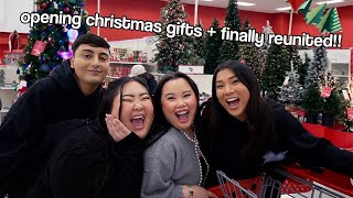 OPENING CHRISTMAS GIFTS + Finally Reunited!! Vlogmas Day 11