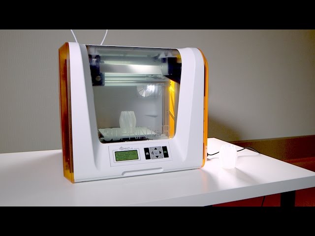 da Vinci Jr. 1.0 - First-time Printing - YouTube