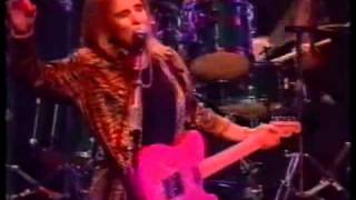 Melissa Etheridge - Your Little Secret (lyrics)