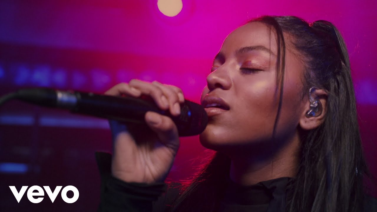 AWA - 24/7 (Live from Brixton Electric)