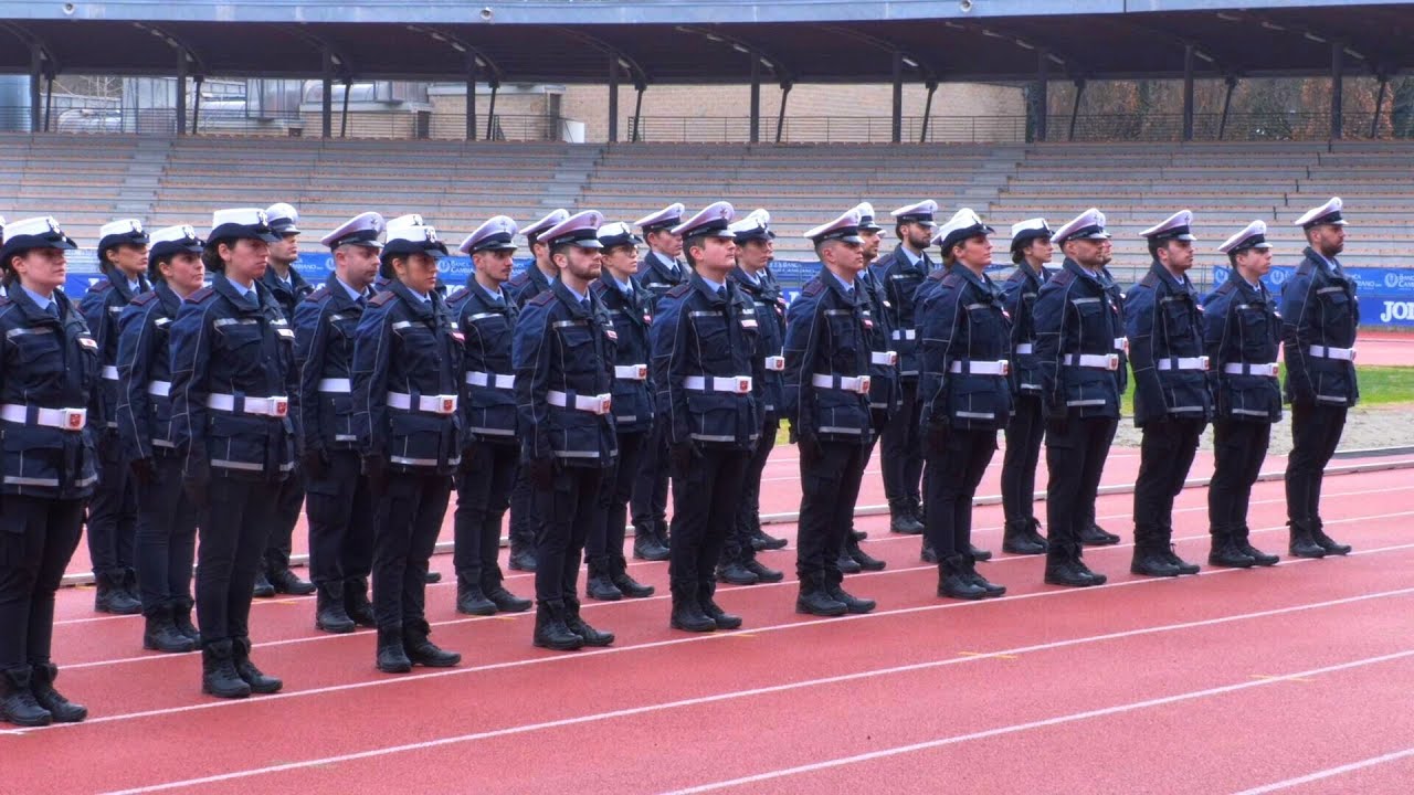Firenze: giuramento dei nuovi 100 agenti di Polizia Municipale nel giorno di San Sebastiano