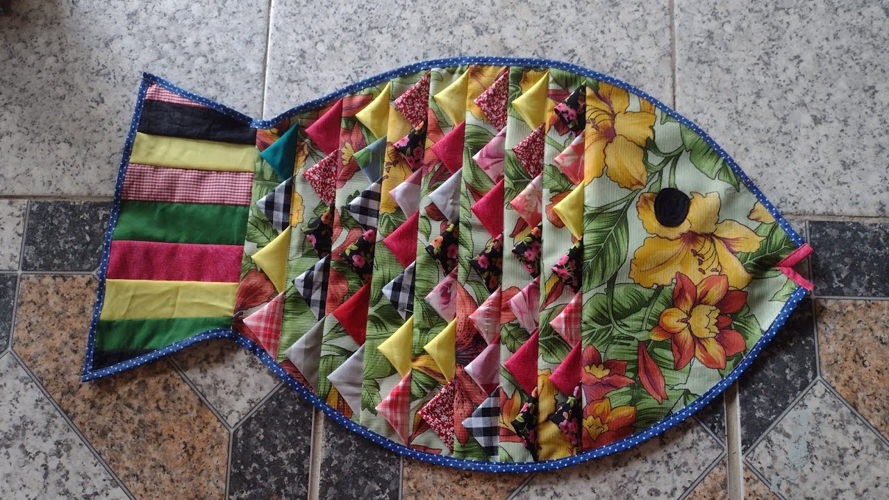 tapetinho de retalhos!! modelo#iniciantesnacostura  de peixe!!