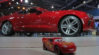 El Rayo McQueen de CARS 3 en el salón del automóvil II