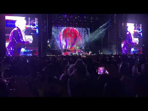 Guns N Roses - November Rain - Sydney Australia - 27-11-2022