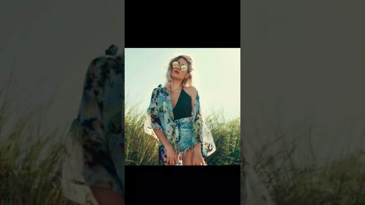 Vintage Round Sunglasses, find the same style from amazon store.