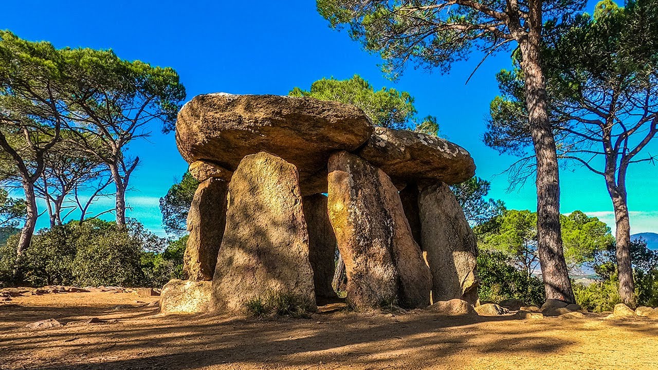 Dolmen Vallgorguina (The dolmen of the Gentile stone) Barcelona