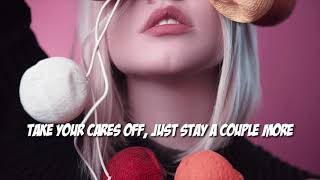 Download lagu Mona Lisa || Sabirina Carpenter ( LYRICS )