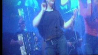 VANESSA DANÇANDO REBOLATION COM GUILHERME E SANTIAGO SHOW