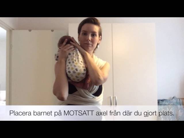 Elastisk bärsjal: Basknyt för trikåsjal med nyfödd.