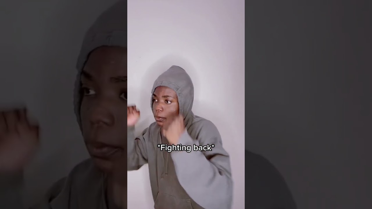 What people say they’d do if they are getting jumped 😂