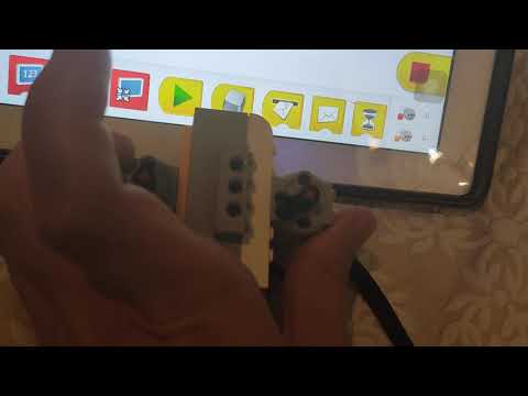 fake lego powered up motor (45303) vs genuine motor