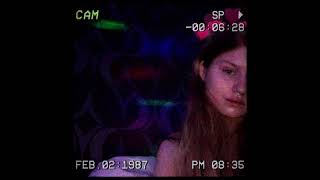 Girl in red - 4am (Slowed)