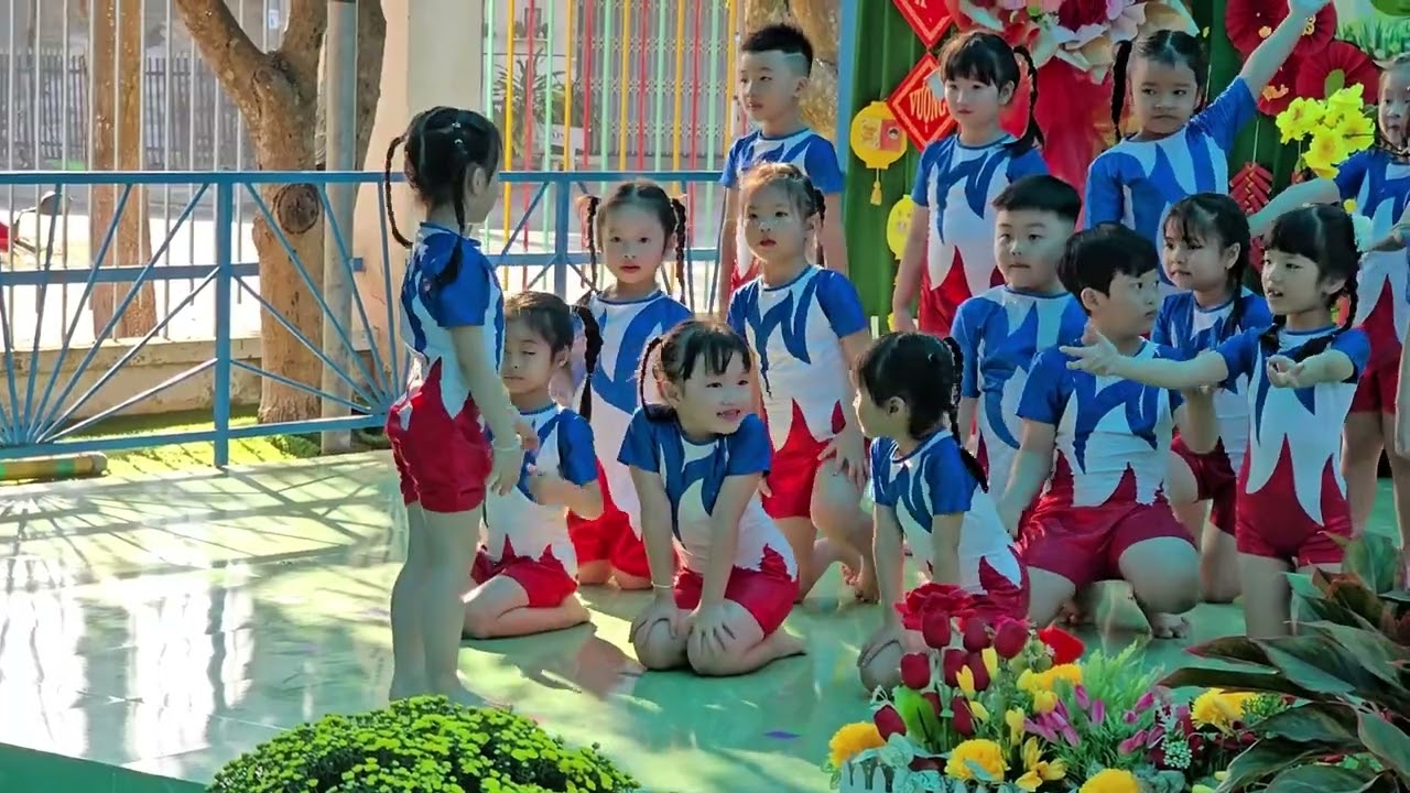 GIA HÂN BIỂU DIỄN MỪNG XUÂN 2026 - THI TRANG PHỤC TÁI CHẾ (10/02/2026)