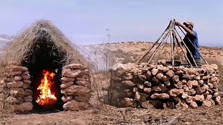 Live broadcast building a shelter with stones survival bushcraft shelter