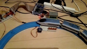 プラレール遮断機をラズパイ電子工作