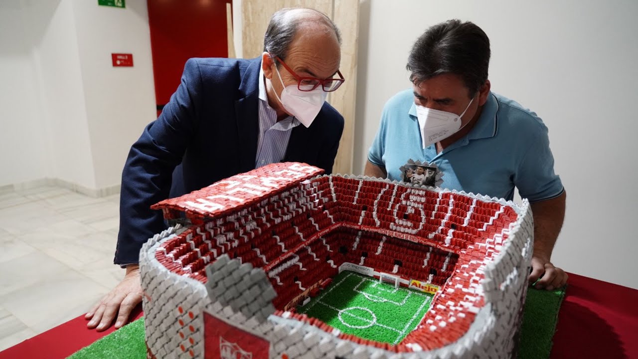 La maqueta del Ramón Sánchez-Pizjuán con más de 7500 cupones de la ONCE