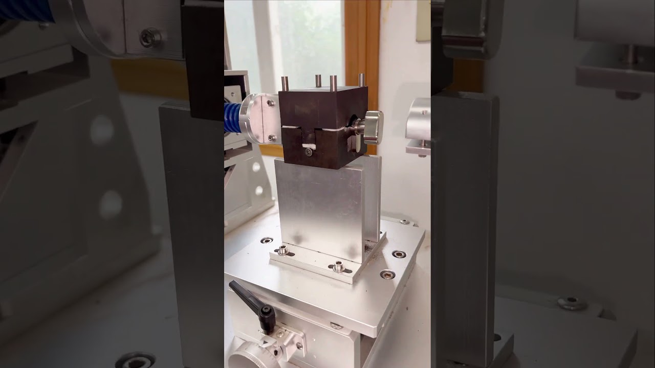 Lock cylinder test: 100,000 rotations.